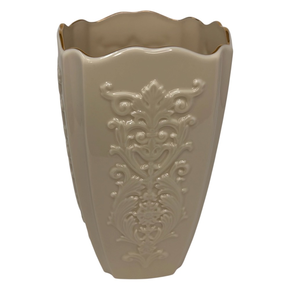 Lenox Eros Vintage Porcelain Vase Ivory Gold Gilt Embossed Floral Made‎ USA